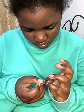 Snapshot of sweet18creamybigpussy chatting on September 21, 2025, 10:55 pm sweet18creamybigpussy online show from September 21, 2025, 10:55 pm