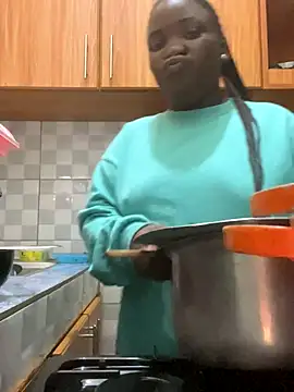 Snapshot of sweet18creamybigpussy chatting on October 8, 2025, 8:17 pm sweet18creamybigpussy online show from October 8, 2025, 8:17 pm