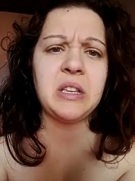 icecream1609 online show from February 3, 2026, 10:31 am