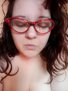 icecream1609 online show from February 5, 2026, 10:31 am