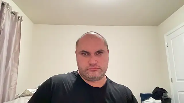 SluggishChase99 online show from February 7, 2026, 12:14 am