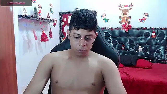 Wiiliam 20 online show from December 16, 2024, 6:38 pm