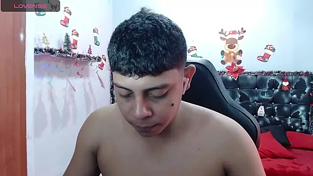 Wiiliam 20 online show from December 23, 2024, 2:28 pm