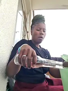 Snapshot of PerfectionBerrie chatting on January 6, 2025, 11:18 am PerfectionBerrie online show from January 6, 2025, 11:18 am