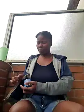 Snapshot of PerfectionBerrie chatting on January 13, 2025, 10:03 am PerfectionBerrie online show from January 13, 2025, 10:03 am