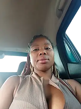 Snapshot of PerfectionBerrie chatting on September 11, 2025, 2:06 pm PerfectionBerrie online show from September 11, 2025, 2:06 pm