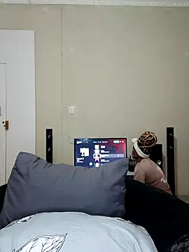 Snapshot of PerfectionBerrie chatting on October 20, 2025, 4:35 am PerfectionBerrie online show from October 20, 2025, 4:35 am