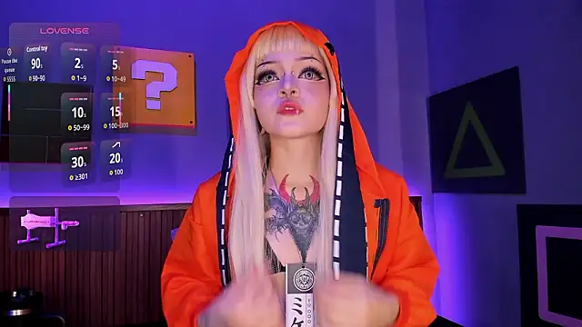 Snapshot of Elettra_Rou chatting on March 22, 2026, 1:20 am Elettra Rou online show from March 22, 2026, 1:20 am