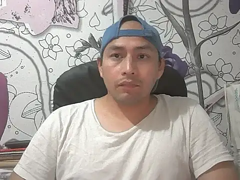 Snapshot of Allen_ibe chatting on July 8, 2026, 12:59 am Allen ibe online show from July 8, 2026, 12:59 am