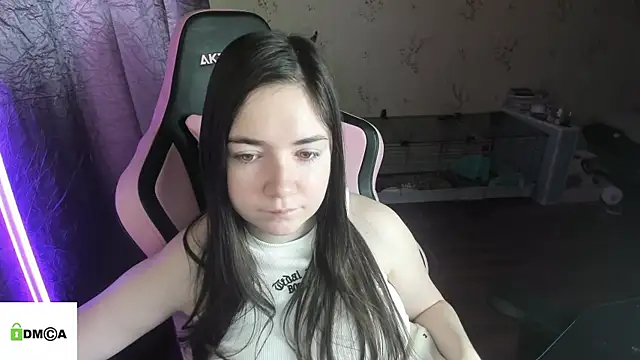 Snapshot of Crazy_forest_fairy chatting on March 1, 2026, 6:04 am Crazy forest fairy online show from March 1, 2026, 6:04 am