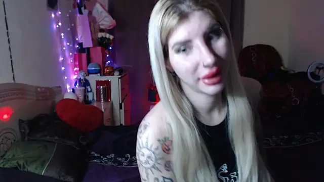 BLACKPeonyy online show from October 14, 2025, 4:35 am