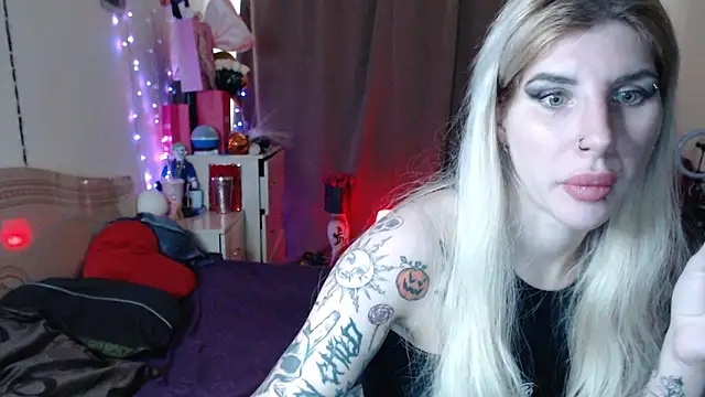 BLACKPeonyy online show from October 18, 2025, 7:31 am