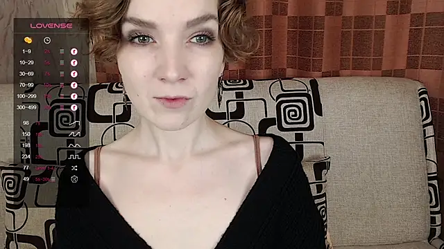 TinaWince online show from January 17, 2026, 4:50 am