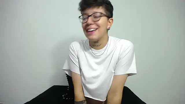 alex noa online show from December 31, 2024, 4:46 pm