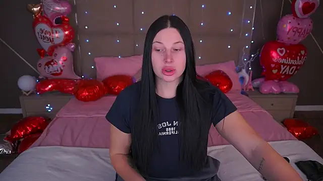 Snapshot of ArianaDarkk chatting on February 12, 2026, 6:41 am ArianaDarkk online show from February 12, 2026, 6:41 am