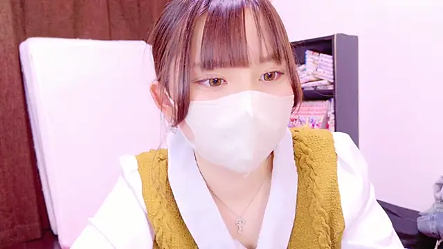 senachinnn online show from February 25, 2025, 12:03 pm