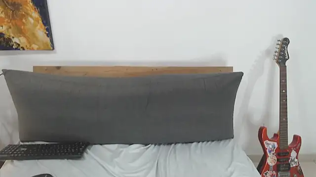 Snapshot of Charlotte_Myers chatting on May 28, 2026, 12:19 am Charlotte Myers online show from May 28, 2026, 12:19 am