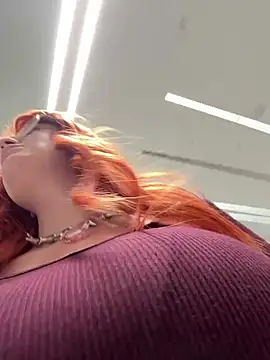 Teya moon  online show from July 9, 2026, 8:18 am
