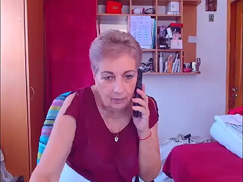 Victoria5643 online show from October 12, 2025, 6:34 am