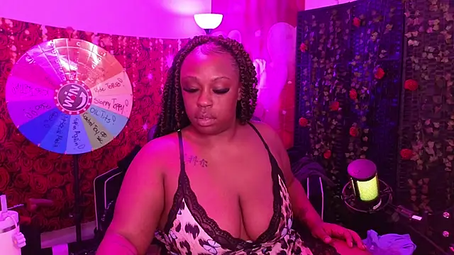 cheriserozequeen online show from May 2, 2026, 6:13 pm