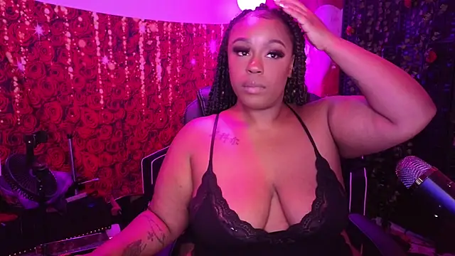 cheriserozequeen online show from May 16, 2026, 12:51 am