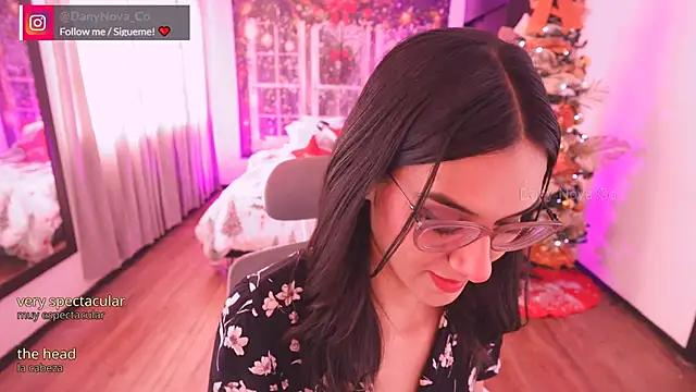 Snapshot of DanyNova_Co chatting on December 8, 2024, 7:11 pm DanyNova Co online show from December 8, 2024, 7:11 pm