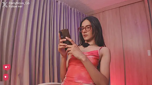 Snapshot of DanyNova_Co chatting on July 16, 2026, 9:10 pm DanyNova Co online show from July 16, 2026, 9:10 pm