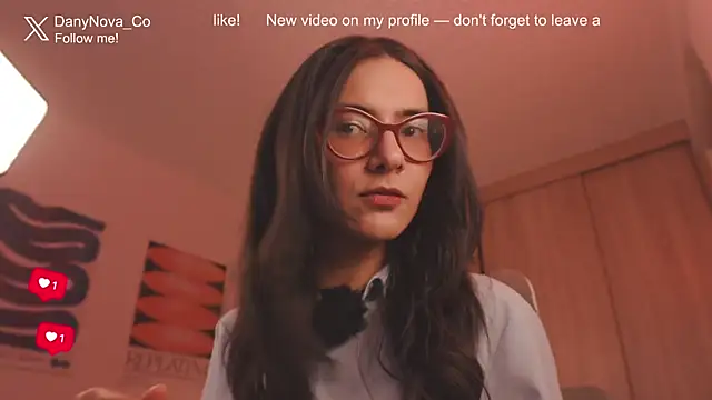 Snapshot of DanyNova_Co chatting on August 4, 2026, 11:07 pm DanyNova Co online show from August 4, 2026, 11:07 pm