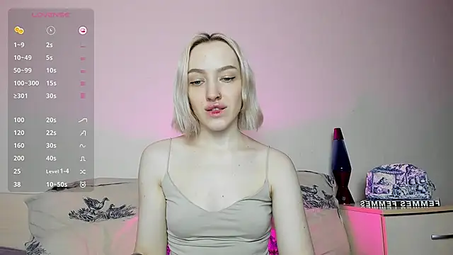 Snapshot of cheryl_mason chatting on January 27, 2025, 10:06 pm cheryl mason online show from January 27, 2025, 10:06 pm