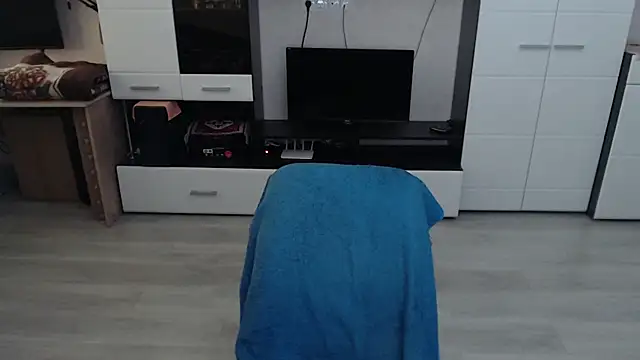 Snapshot of angryzan chatting on October 8, 2025, 5:27 am angryzan online show from October 8, 2025, 5:27 am