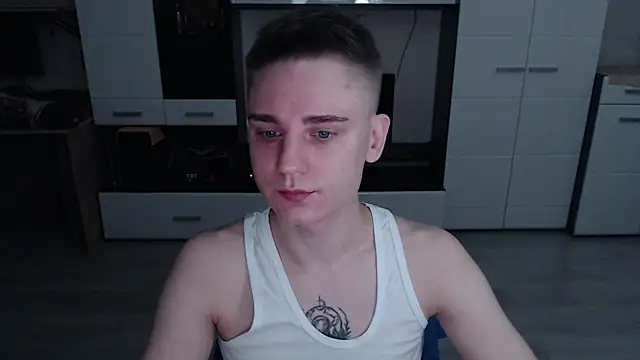 Snapshot of angryzan chatting on October 22, 2025, 4:35 am angryzan online show from October 22, 2025, 4:35 am