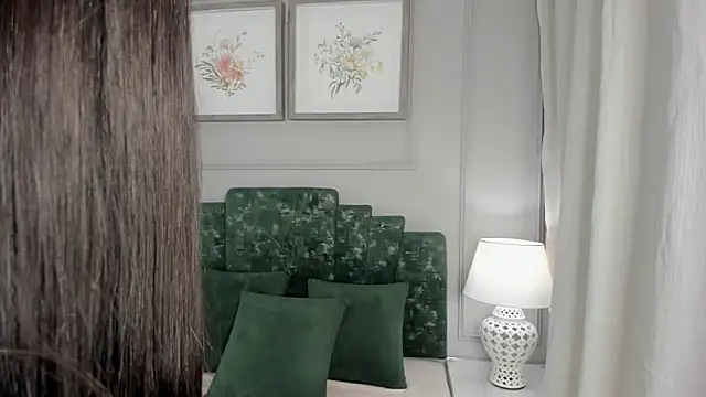 Snapshot of ana_beckett chatting on October 9, 2025, 10:35 am ana beckett online show from October 9, 2025, 10:35 am