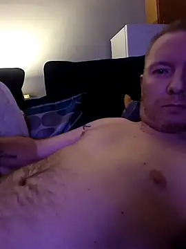 walker1979 online show from November 26, 2025, 2:23 am