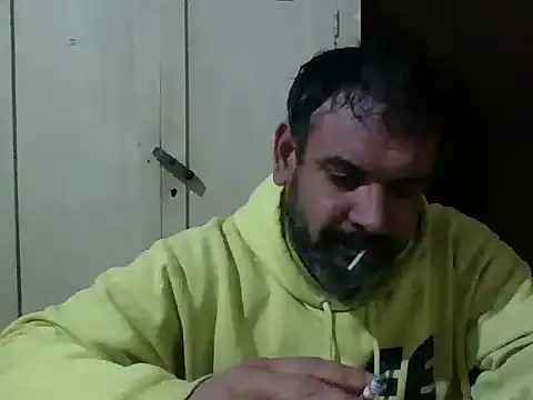 Rodrigo happy online show from October 20, 2025, 2:56 am