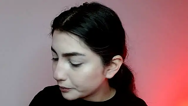 sophy rock online show from November 22, 2025, 2:49 pm