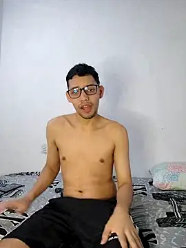 Diego-Monsalve online show from March 21, 2025, 11:01 pm