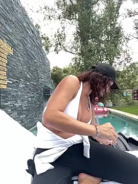 therealbeverlycious online show from February 24, 2026, 10:08 pm