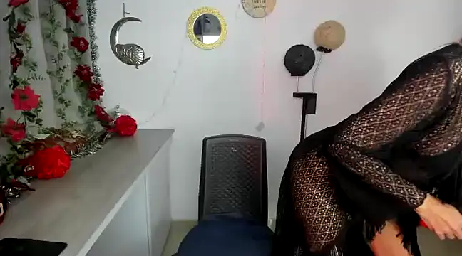 Snapshot of _cristal_ayala chatting on January 3, 2025, 12:22 am  cristal ayala online show from January 3, 2025, 12:22 am