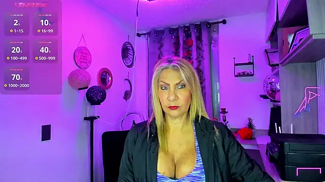  cristal ayala online show from April 21, 2026, 10:34 pm