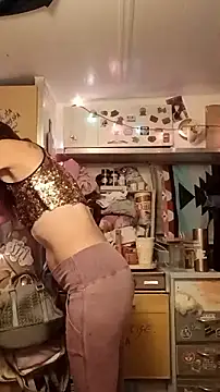 whitetrashdirtyslut online show from May 17, 2026, 11:39 am