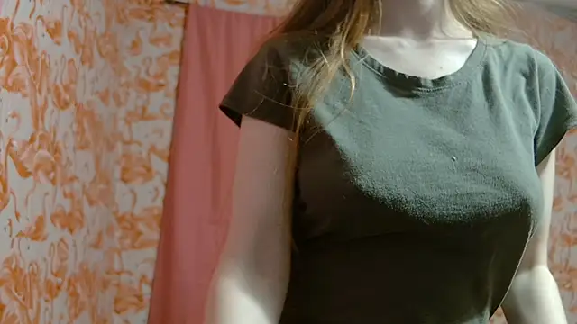 strawberrysmoothie online show from February 12, 2026, 5:46 am