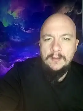 Snapshot of Spunonymous chatting on December 20, 2024, 6:56 pm Spunonymous online show from December 20, 2024, 6:56 pm