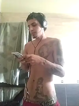 Tattohott online show from March 21, 2025, 2:51 pm