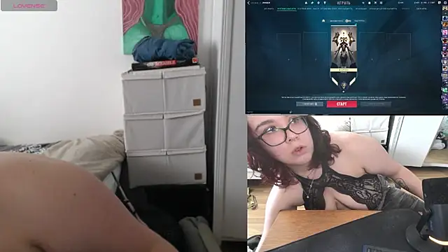 Snapshot of playvalorantwithmenow chatting on March 9, 2025, 3:49 pm playvalorantwithmenow online show from March 9, 2025, 3:49 pm