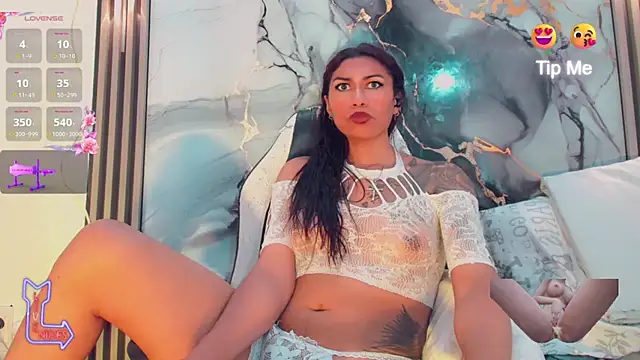 khiara moretti online show from June 11, 2026, 11:19 am