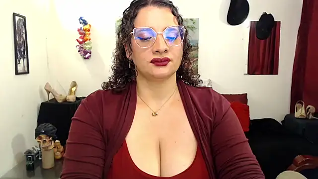 Aleja Gonzales online show from January 27, 2025, 9:44 pm