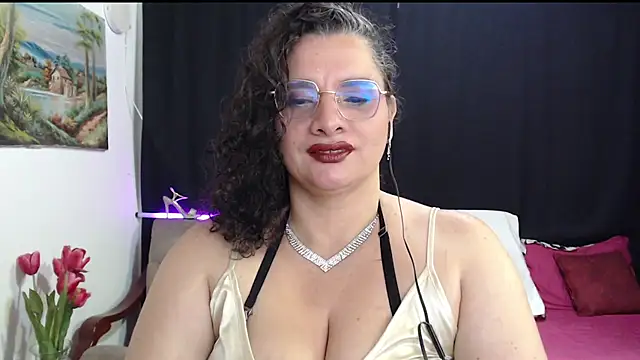 Aleja Gonzales online show from June 18, 2026, 2:45 am