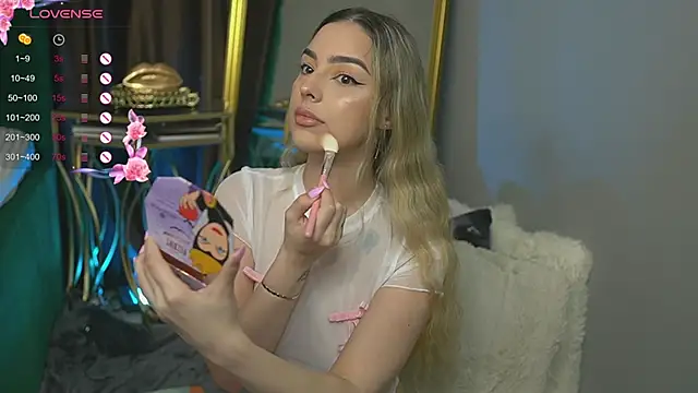 ScarletColes online show from March 20, 2025, 10:29 pm