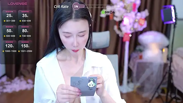 tina0604 online show from February 5, 2025, 3:42 pm