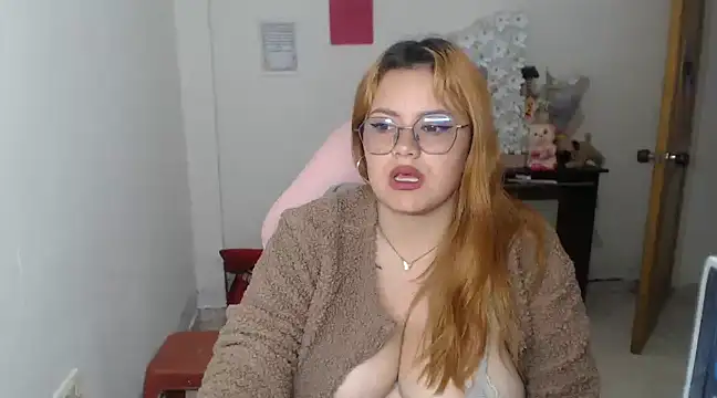 Snapshot of celeste_anny_1 chatting on March 22, 2025, 8:37 pm celeste anny 1 online show from March 22, 2025, 8:37 pm